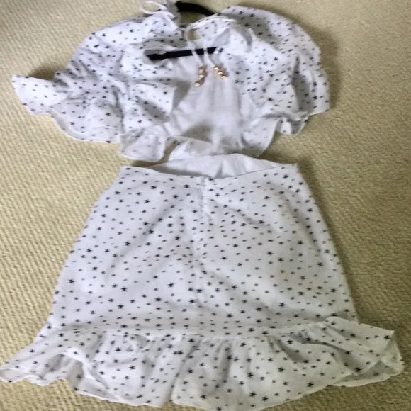 Dress - Picture 2 of 7